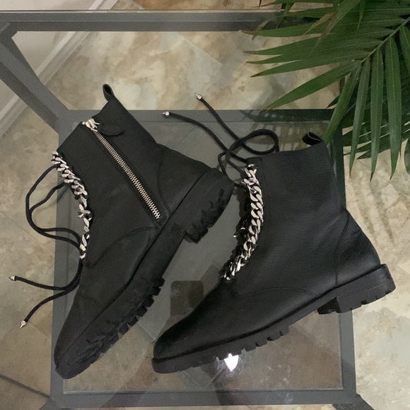 🔥1/2 of Summer Sale!🔥 REBECCA MINKOFF Janyi Boots - Picture 3 of 11